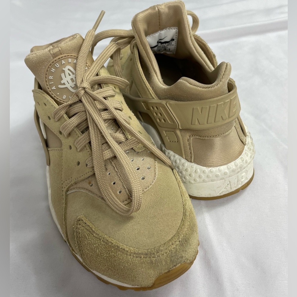 Nike Nude Huarache